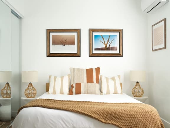 Tiara Guesthouse - Image 1